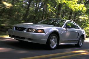 Ford Mustang 1999 года